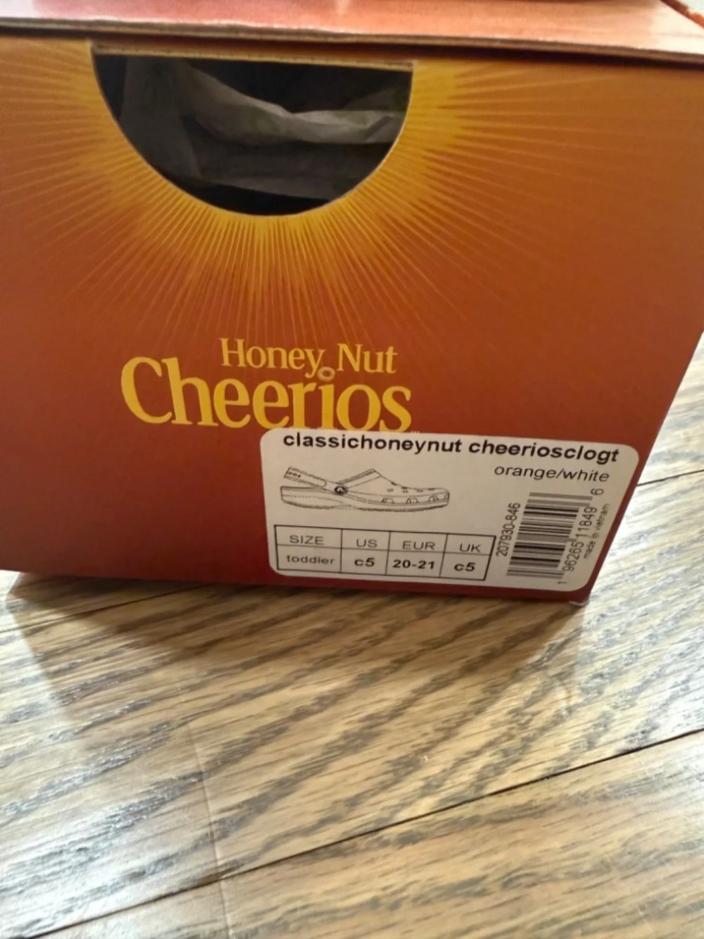 Crocs Honey Nut Cheerios Toddler 5C